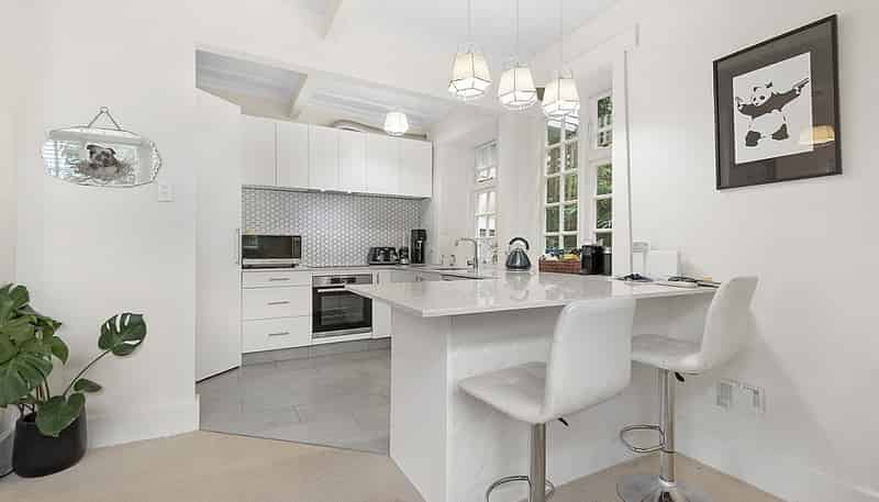 145 Kelburn Parade, Kelburn