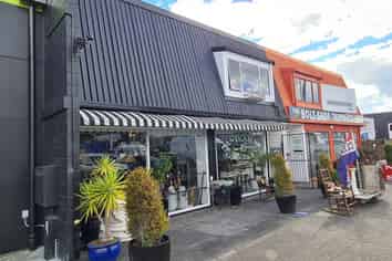 Large Showroom with great passing traffic.