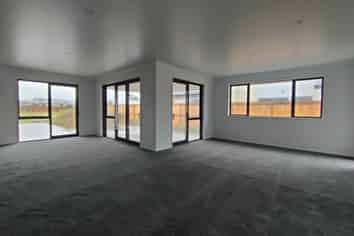 27 Breton Drive, Waipu