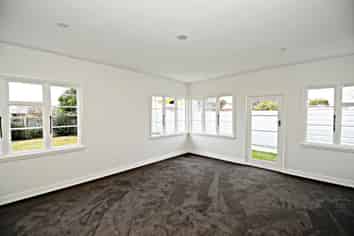 27 Brucefield Ave, Netherby