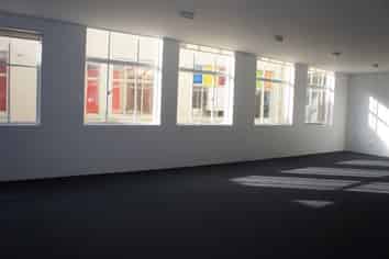 Open Plan Office For Lease