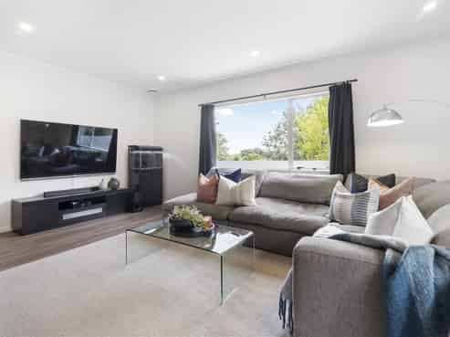 2/15 Waterloo Street, Howick