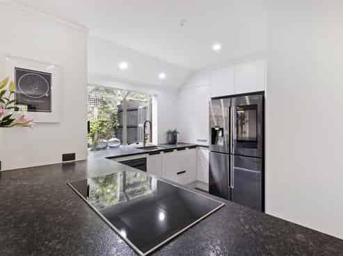 2/15 Waterloo Street, Howick