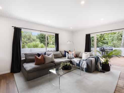 2/15 Waterloo Street, Howick