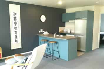 TENANTED LIVE AND WORK - 100m²