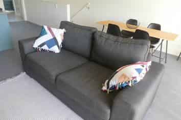 TENANTED LIVE AND WORK - 100m²