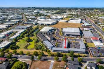 TENANTED LIVE AND WORK - 100m²