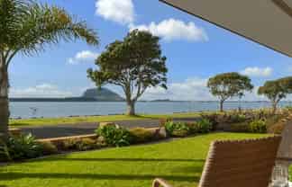 269 Beach Road, Matua