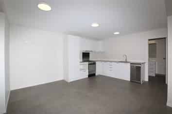 3B/81 Raleigh Road, Northcote