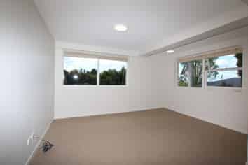 3B/81 Raleigh Road, Northcote