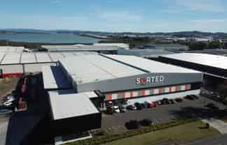 High profile Industrial for lease