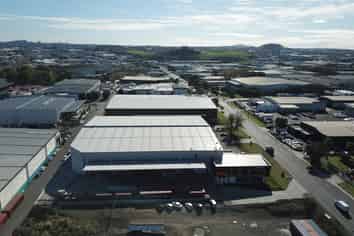 High profile Industrial for lease