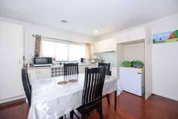 23 Neta Grove, Henderson