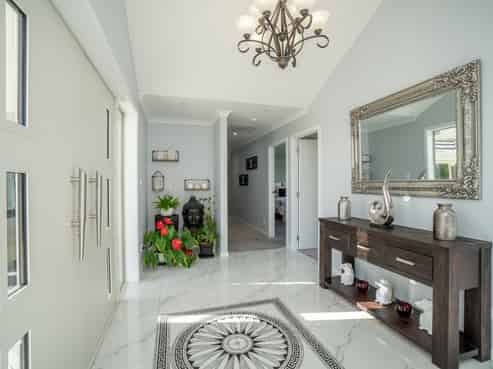 2 Tutakarae Road, Kelvin Grove