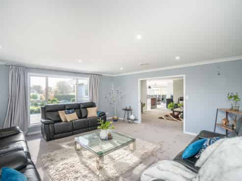 2 Tutakarae Road, Kelvin Grove