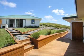 608A West Coast Road, Kaukapakapa