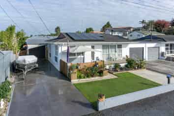 76A Whatawhata Road, Dinsdale