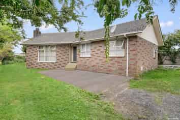 27 Tranent Road, Mangere