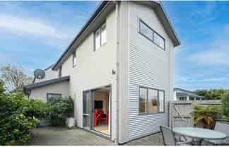 25 Huxley Street, Sydenham