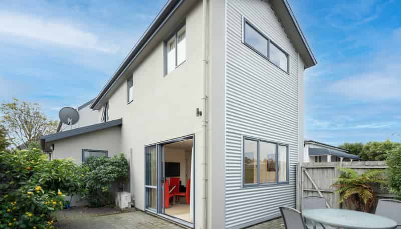 25 Huxley Street, Sydenham