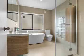 21A Chiltern Crescent, Glen Innes