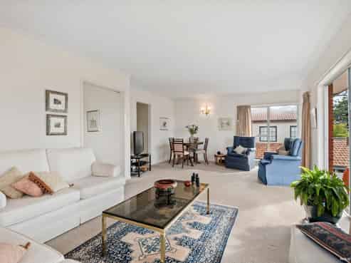 1/7 Seacliffe Avenue, Belmont