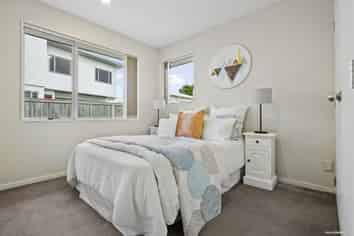 5A Graham Avenue, Te Atatu Peninsula