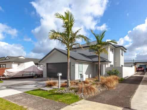 101D Charleston Avenue, Whangamata