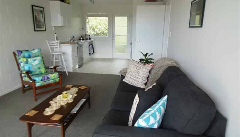 10/19A Verbena Road, Birkdale