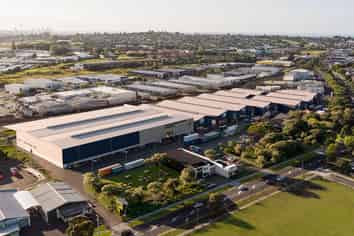 CBRE : Perfect on Pilkington