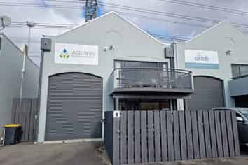 $20,000pa gross rental - office only