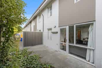 20/336 Lincoln Road, Addington