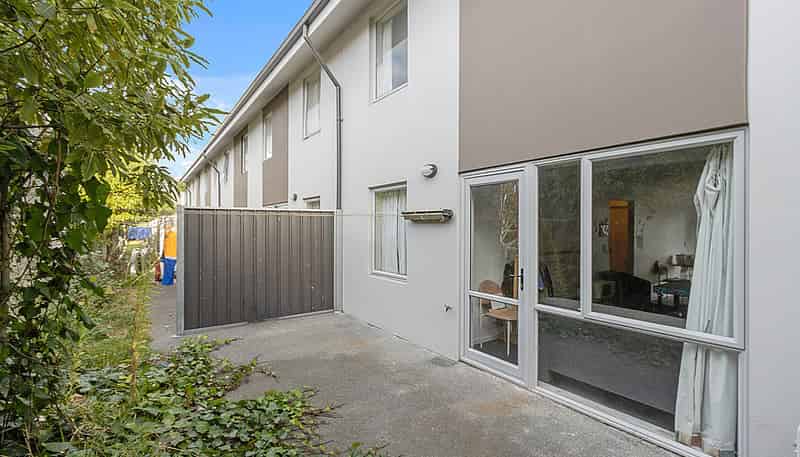 20/336 Lincoln Road, Addington
