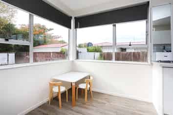 21 Besant Place, Avondale