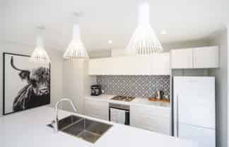 36A Botanical Road, Takaro