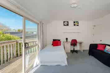 12/4A Baffles Crescent, Hillcrest