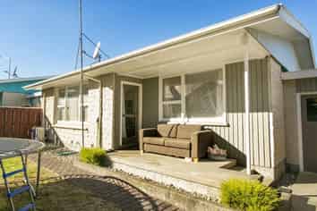 2/216 Walnut Avenue, Netherby