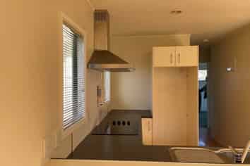 16A Oreil Avenue, West Harbour