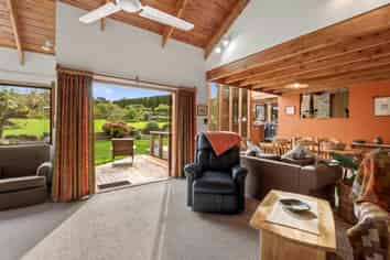 48 Whatitiri Road, Maungatapere