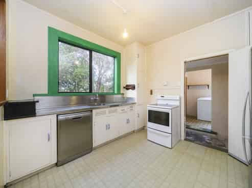 31 Matipo Street, Tokomaru