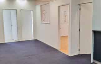 UNIQUE OPPORTUNITY IN MANUREWA