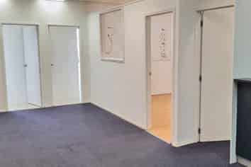 UNIQUE OPPORTUNITY IN MANUREWA