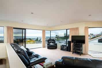 23 Peace Avenue, Moturoa