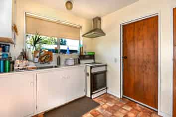 1/5 Chilton Drive, Mairehau