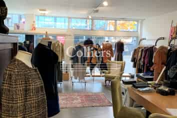 Ideal Retail Showroom on Great North Road