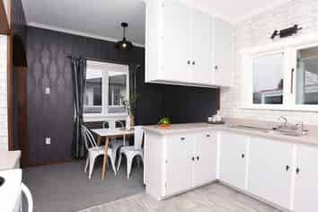 89 Bay Road, Grasmere