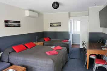 PRICE RECUDCTION - Motel in the Heart of Wanaka