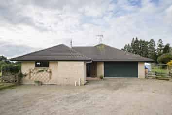 207b Peers Road, Omanawa