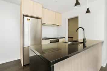 104/8 Kingsland Terrace, Kingsland