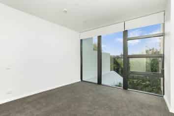 104/8 Kingsland Terrace, Kingsland